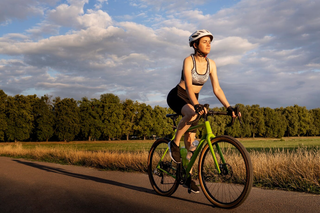 Prevent Knee Pain While Cycling: Expert Tips and the JLEBOW EliteFlex K1 Knee Sleeve